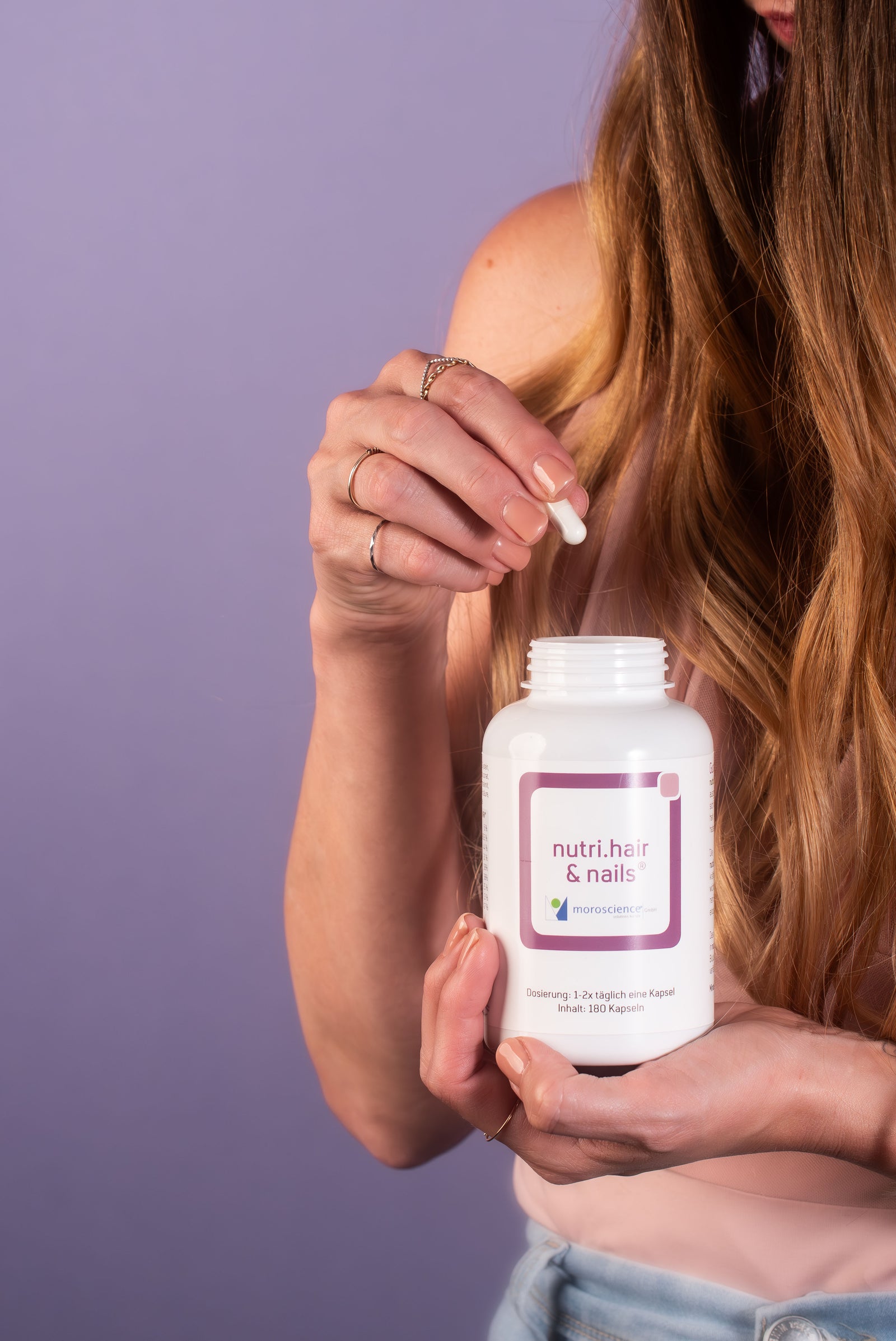 Model Haelt Nutri Hair And Nails Kapsel